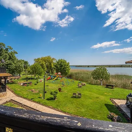 Здравен курорт златната рибка Дуранкулак