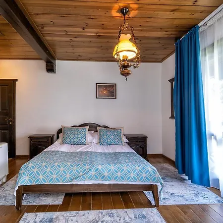 Resort Complex Zlatnata Ribka 2*
