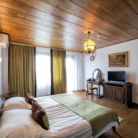 Complex Zlatnata Ribka Resort 2*